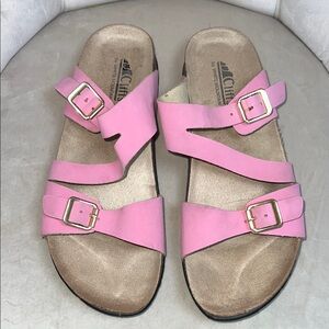 Cliffs by‎ WHITE MOUNTAIN Pink Double Buckle Sandals Size 9M